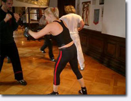 Daisy Lang beim Coachen!